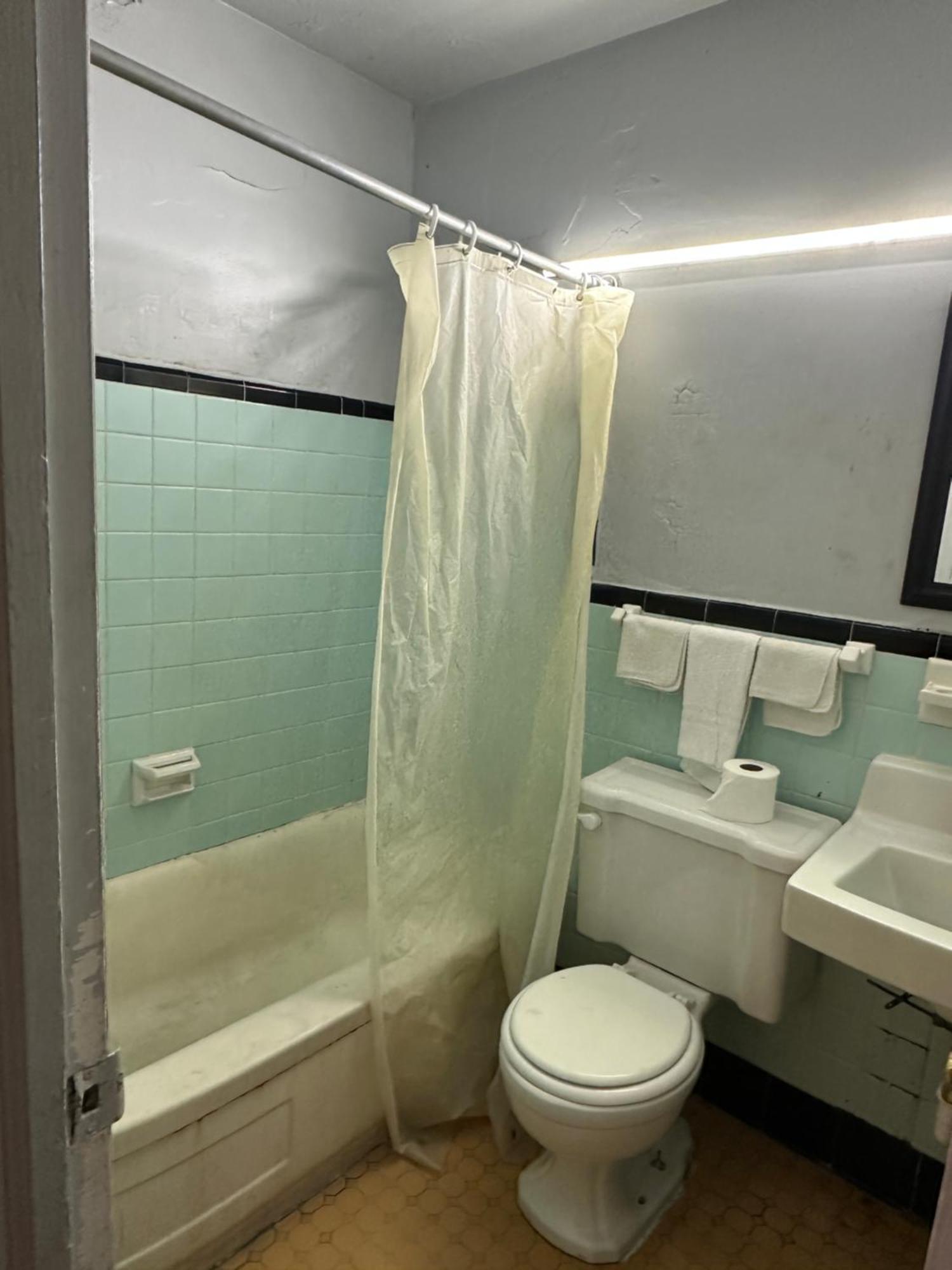 Colony Inn By Oyo Columbus Us-280 المظهر الخارجي الصورة